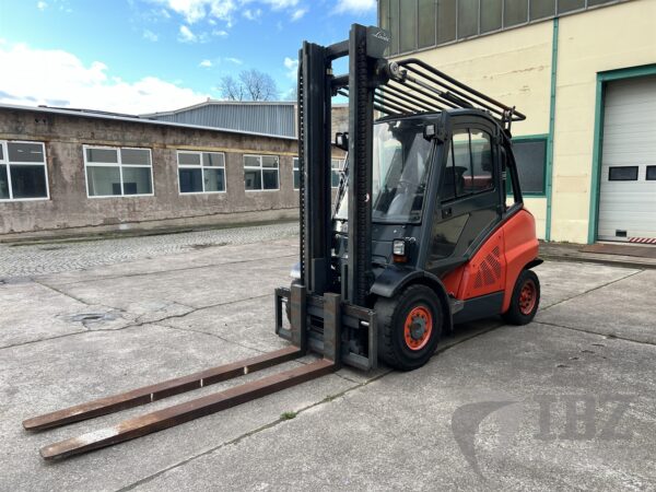 Linde Treibgasgabelstapler H50 T