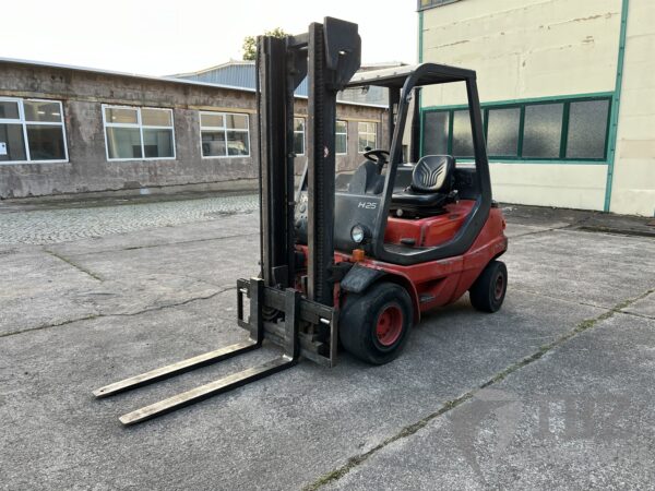 Linde Dieselgabelstapler H25D